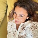 Rita Ferro Rodrigues Instagram – Não estou no 🛋️, estou a trabalhar porém com aquela soneira pós almoço que me faz ter saudades dele. Do sofá 😵‍💫

Sou só eu que ai meu Deus que sono depois do almoço?