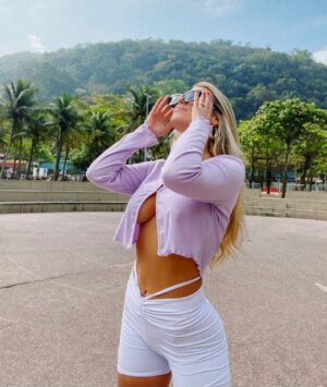 Rita Tiecher Instagram - 😮‍💨💜