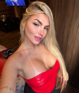 Rita Tiecher Instagram -