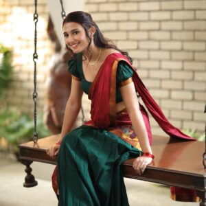 Ritika Nayak Instagram - Happy Sankranthi & happy Pongal✨💜

Photographer - @nn.photography @_sachin_.photography 
Makeup Artist - @makeupbyprashanthi 
Stylist - @aayeshaa.mariam 
Outfit - @lakshmireddydesignerstudio 
@swati_happe