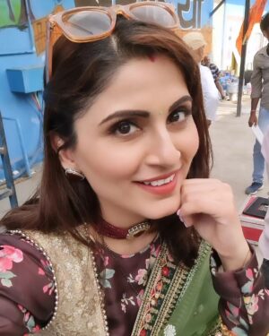 Riyanka Chanda Instagram - Sushma ka 1st look 😍
Dekhte rahiye Anokha Bandhan shaam 7 baje sirf Dangal TV par

#dangaltv #anokhabandhan #padmavatiproduction