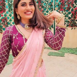 Riyanka Chanda Instagram - Aap bhi bina paise ghumna chahte ho kya 😁
Toh yeh rahi Sushma ki advice 😝
Dekhte rahiye Anokha Bandhan Dangal TV par

#comedyreels #comedyvideos