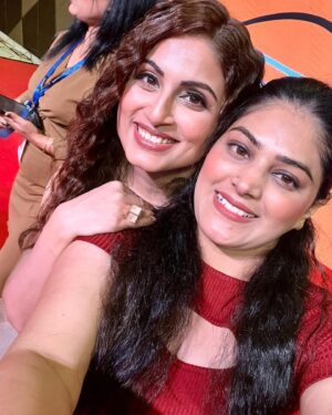 Riyanka Chanda Instagram - Such A lovely Personality,Great Actress & Anchor @iriyankachanda ❣️🥰
.
.
THANKFUL TO MEET YOU 😘✨
.
.
#post #newpost #makeup #actress 
#trend #followforfollowback #garima_tiwari 
#explore #newcollection #viral #view