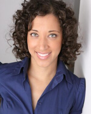 Robin Thede Instagram - Just got these headshots done last week!