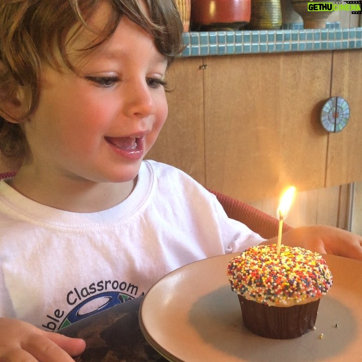 Robin Tunney Instagram - He got freaked out when the candle went out!!!! Thanks for all the birthday wishes everyone! It’s going to be a great year! I can feel it!!!