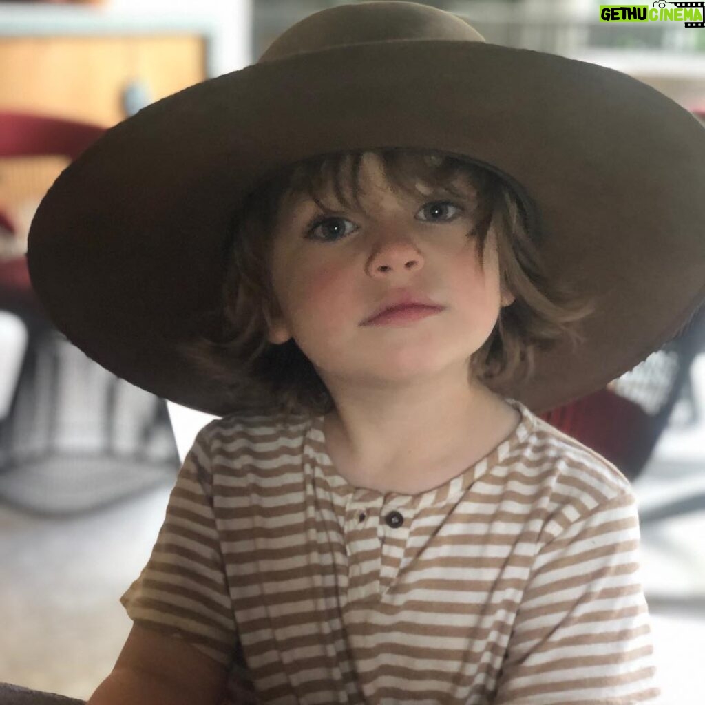 Robin Tunney Instagram - This kid makes me so happy. I cannot see straight.
