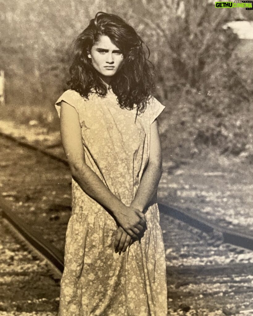 Robin Tunney Instagram - When modern little house on the prairie was a look you were going for.
