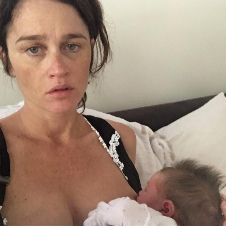 Robin Tunney Instagram - I took this selfie after I had Oscar because I thought I couldn’t possibly look as tired as I felt. I couldn’t believe it was me!!!! Every mother is a ninja warrior for what they are able to pull off. Congrats to all of the you out there, you’re miraculous. #womenareamazing I miss mine!