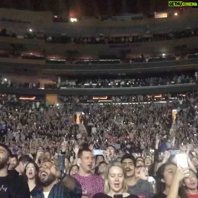 Robyn Instagram - Two years ago today, on #internationalwomensday, we were in Madison Square Garden singing together 😍