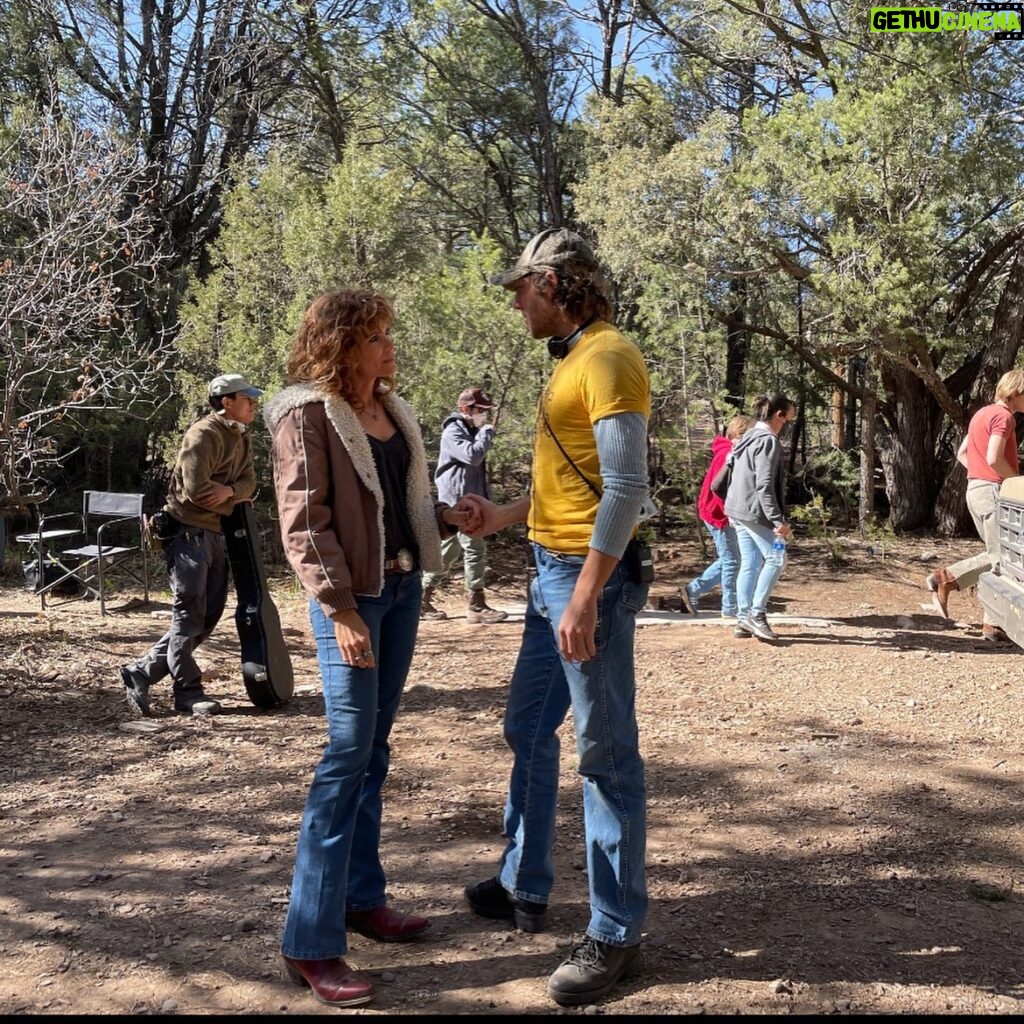 Robyn Lively Instagram - South By Southwest @sxsw here we come! So excited to finally share #NationalAnthem and my rad shag w you all! So proud to be a part of this beautiful film surrounded by the brilliant talent of @charliefplummer, dp @katearizmendi and director @lukegilford and his feature film debut! 😍Get ready y’all! Obsessed w this collaborative look by uber talented team @lukegilford @enomilystu @cutandchase @madelinemccuemakeup @ldentertainment 🙌🏼🎥