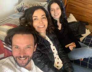 Rocío Verdejo Instagram - Mañana se estrena #controlz2  por @netflixlat que emoción!!! @rocachero @ana.valeria.becerril @_todostussecretos_ @thelemonstudios