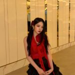 Roh Ji-sun Instagram - What a fascinating night♥️ Reminding my self how passionate I was this year. I believe the red color was expressing the surge of love and excitement💃🏻