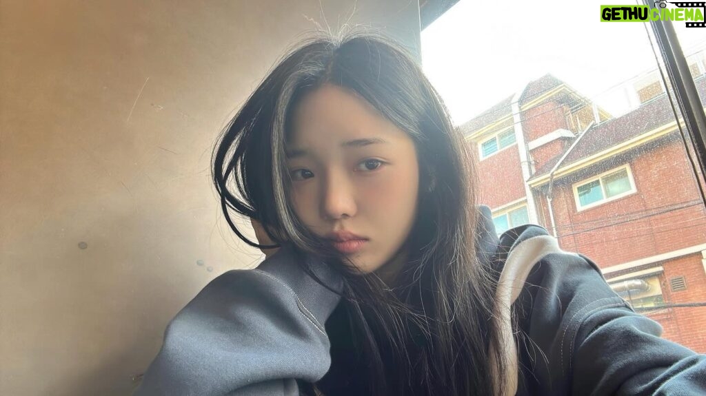 Roh Ji-sun Instagram - 커피 포기할 수 없는 일상입니댜 홀짝