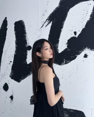 Roh Ji-sun Instagram - Unlock My World
2023.06.05 6PM(KST)