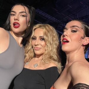 Roko Instagram - Gala3 •LA MEJOR GENERACIÓN•🔥🔥🔥

1. Streamer   Vinilo   Cassette 
2. Los mejores 💟💟💟
3. Bombones 
4. Divas buscando la luz buena 😂
5. Melodía y servidora 
6. El pack completo 

Lookazo @luciacanonovias 
Pelu @cristina.caparrospedrosa 
Maqui @juana_navarro_1 

#tupidealuniversoyseteconcederá #tv #television #cantante #interprete #musica #humor 
@telecincoes @gestmusic @mediasetcom