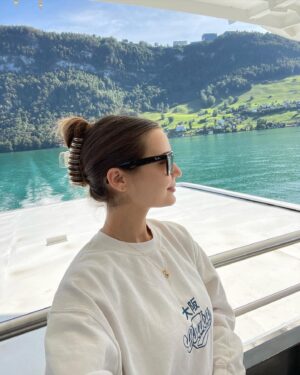 Roksana Janiszewska Instagram - The dreamiest place in the world, Switzerland. 🇨🇭🐮🏔️ Here’s a dump of our first few days here before we get MARRIED! Eeeeek 💒👰🏻‍♀️💍