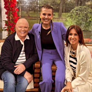 Romana Instagram - Meus queridos muito obrigada pela forma como sou recebida por vós 🙏 @artistamarcopaulo e @anamarquesoficial 🥰@mundoscruzadosagency