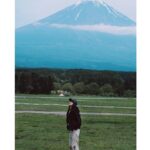 Ron Monroe Instagram - 富士山下 #キャンプ