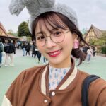 Ron Monroe Instagram - 姉と一緒にディズニーランドに行きました。₍˄·͈༝·͈˄*₎◞ ̑̑SHEINで可愛いコーデをしました♪ ディズニーにぴったりなカジュアル＆キュートなスタイル(˵¯͒〰¯͒˵)どうですか～ 2024 SHEINでミュージックフェスの最新ラインナップが登場！今年もかわいいお洋服やアクセサリーなどがたくさんあるので、かわいいコーデを着て遊びに出かけましょう。 SHEINの公式サイトやアプリで検索画面にこの商品IDを入力するとお揃いに出来るよ ピアス：13578775 ジャケット：11197787 デニム：12405680 ブラウス：8856682 バック：11970322 どのが一番かわいいと思いますか?～コメントで教えてくださいね 他にもたくさん可愛いアイテムたくさんあったから、商品ID載せとくね！ 👟10526382 👖 9985645 👜 10099422 クーポンコード：MFron @shein_japan @sheinofficial #PR #SHEINmusicfest #SHEINforAll #loveshein #ad