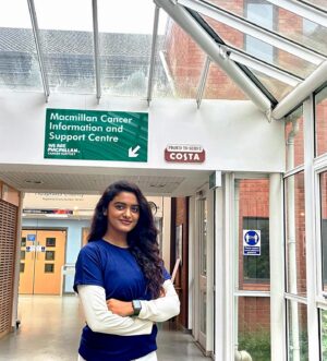 Roopa Koduvayur Instagram - Persistence,belief and hard work…!💫🇬🇧
#doctor #cancerunit #oncology #medicaloncology #burtonontrent #unitedkingdom