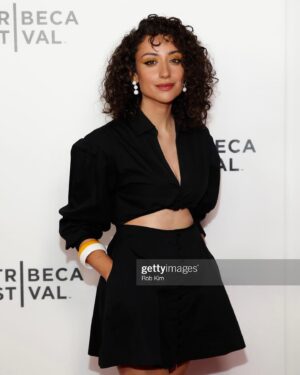 Rosaline Elbay Instagram - Made film with people I love so much and am so proud of