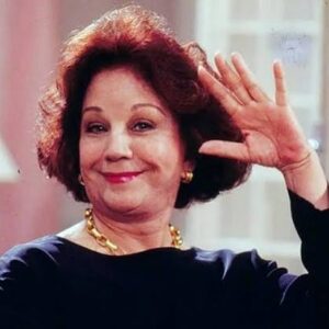 Rosamaria Murtinho Instagram - Uma eterna dama, colega incrível é atriz esplêndida 🌹