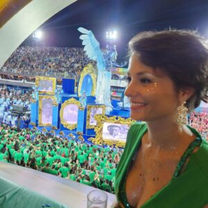 Rosanne Mulholland Instagram - Do nosso segundo dia na Sapucaí
@foliatropical
💛