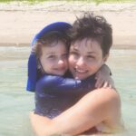 Rosanne Mulholland Instagram - Melhor abraço ❤️