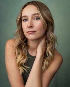 Rose Ayling-Ellis Instagram - Hello everyone, here is my acting headshot 😅 I'm so happy to update my headshot finally after 5 years since my last one, and @yellowbellyphoto did a fantastic job. Thank you! 💛