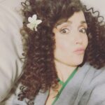 Rose Byrne Instagram - 🌼what’s🌼 up 🌼EP 7?! 🌼 @appletv @annieweisman @roryscovel