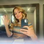 Rose McIver Instagram - Season two, we back! 🎥 👻 @ghostscbs