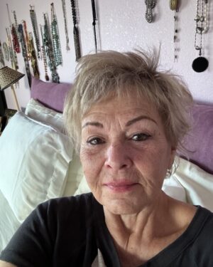 Roseanne Barr Instagram - Cut