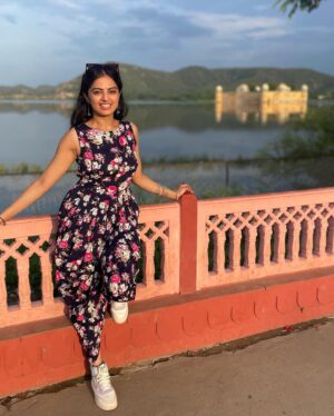 Roshni Sahota Instagram - Padharo maare des 🙏🏻

#trip #holiday #rajasthan #india #live #bless #streetstyle #jaipur #amerpalace #palace #rajputana #travel