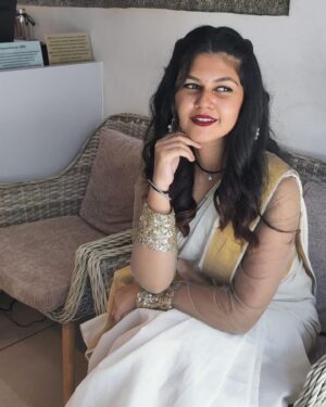 Roshni Singh Instagram - Happy Onam 🌼

#tb pics because no sadhya, paaysam or pookalams for me this year 🥲
.
#onam #onam2k23 #festivals