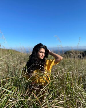 Roshni Singh Instagram - Sparkling like sunshine 🌞 

.

.

.
#sunshine #wagamon #bts #shootdiaries #hills