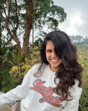 Roshni Singh Instagram - Living for the views ⛰️