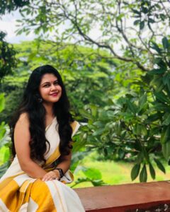 Actress Roshni Singh HD Instagram Photos and Wallpapers August 2023
