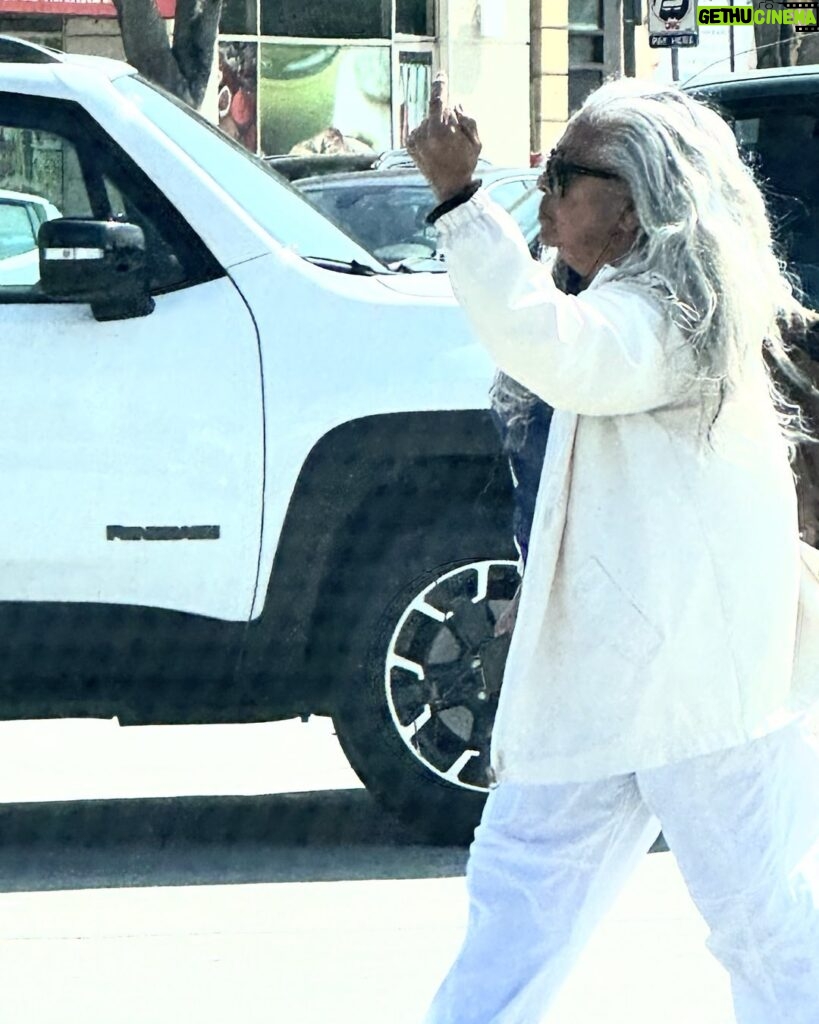 Rosie O'Donnell Instagram - this royal queen doing the crosswalk - my guess a new yorker 😘🏀 off to the #WNBA game - cailtin clark in the house #memorialdayweekend #enjoy #rememberthefallen