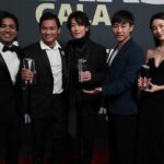 Rosina Lin Instagram - I'm honored to receive this award. 💝Congratulations to all the winners！🥂🎉#femalefilmmakeroftheyear #StarsGala #starsasianinternationalfilmfestival #佐藤健 #takerusatoh @sangipaiya #AnupamTripathi @tonyjaaofficial #陳虎