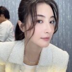 Rosina Lin Instagram - 你堅持的東西，總有一天來擁抱你🫶🏻努力！ Jewelry💎：@flourishan.diamond #ootd #diamond hair： @seikosinhair @hairculturehk make up ： @fayechow #江中平化妝室
