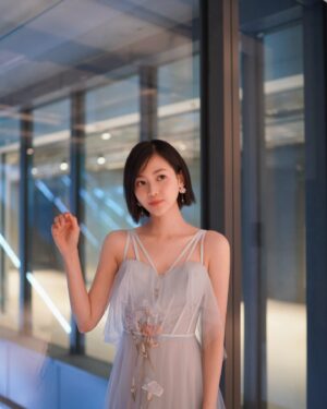 Rosita Kwok Instagram - 緩緩自有答案 

@macheriebridalhk
