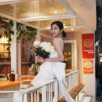 Rosita Kwok Instagram - HAPPY VDAY🩷 我的情人節已準備好 跟 我爸媽過 💗 Gown l @tobewed_official Hair l @reallllll Make-up l @renee_316 Photographer l @raymond.a7c