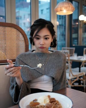 Rosita Kwok Instagram - 白色情人節快樂🤍