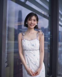 Rosita Kwok Instagram - Going where the wind blows 💨 Wardrobe @myaleshia