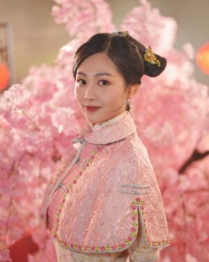 Rosita Kwok Instagram - 大年初一 祝大家龍年行運一條龍🐲 龍馬精神到年尾🀄️
📸 @raymond.a7c