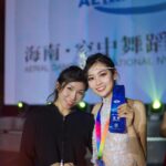 Rosita Kwok Instagram - FINALLYYY I GOT IT !!! 今年一月 我去了參加aerial比賽～ 2023年12月，一直猶豫要不要參加比賽。因為一直覺得我做不到，然後猶豫咗幾個星期，亦問咗好多人嘅意見，最後還是決定去參加了。畢竟沒有想過自己獨自離開香港🤣 比起拎亞軍，更高興的是沒有想過能夠認識一班志同道合嘅朋友，簡簡單單純粹喜歡一樣的東西的感覺真好💓一拍即合既感覺很很很爽🙈 你哋嚟緊嘅比賽加油 💪🏻💪🏻💪🏻 最後這趟旅程，我學懂的是 「一波三折 但 每一個堅持都有意想不到的收穫」。 各位考生加油！ - 謝謝 找我去參加的 @odetteleung_danz 的編舞和教導 Studio @minimal.studio_hk @hello.carmen_