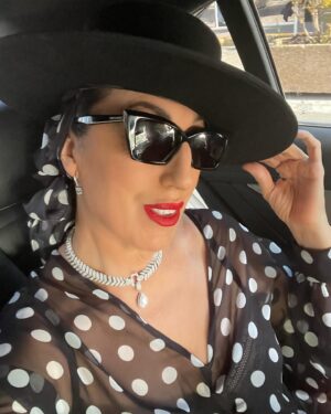 Rossy de Palma Instagram - JeT❤️@festivaldecannes 🎬 🌴
#cannes2024  #lavieenrossy #rossydepalma #rossydepalmapics  #juanamartin #louboutin