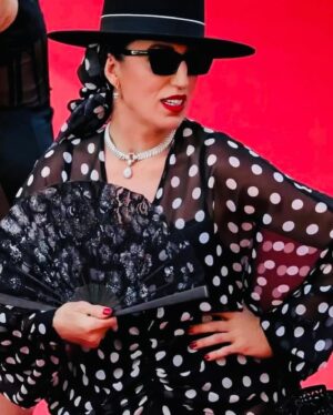 Rossy de Palma Instagram - JeT❤️@festivaldecannes 🎬 🌴
#cannes2024  #lavieenrossy #rossydepalma #rossydepalmapics  #juanamartin #louboutin