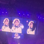 Rothy Instagram - _ 나의 어릴 적 우상 그리고 지금 또한.. 선배님을 보며 가수를 꿈꾸고 이루고 처음 영접한 날 나의 벅차올라 감당할 수 없는 이 감정을 맘속 어딘가 꾹 눌러 담고 잊지 않을 거다 비록 긴장해서 지금까지 양쪽 볼과 어금니가 시리고 표정도 우스꽝스럽지만 난 오늘도 잊고 있던 꿈이 생겼다. 저의 어릴 적과 지금이, 그리고 앞으로가 되어주셔서 감사합니다.