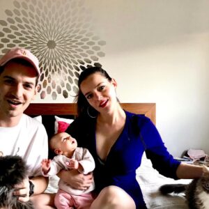 Roxane Mesquida Instagram - Happy Valentine’s day @jusscallmeda I’m in love with our family 💗 @therealnounouche #valentinesday #love #family